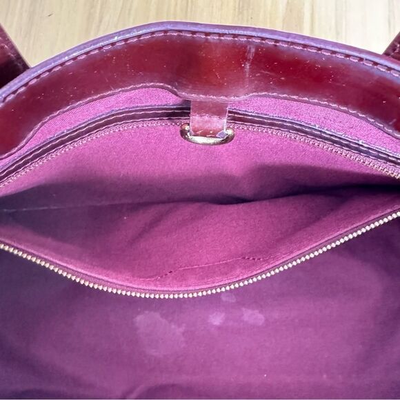 ✅AUTHENTIC✅ LOUIS VUITTON WILSHIRE PM BORDEAUX VERNIS - Picture 13 of 15